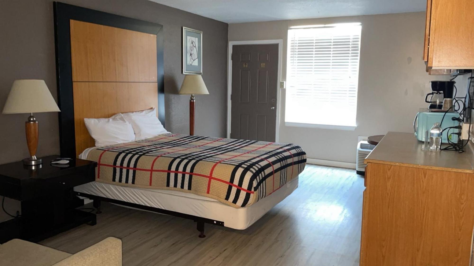 מרטינסבורג Apm Inn & Suites מראה חיצוני תמונה